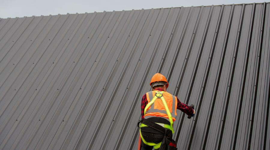 Professional gutter cleaning in Cherokee, NC